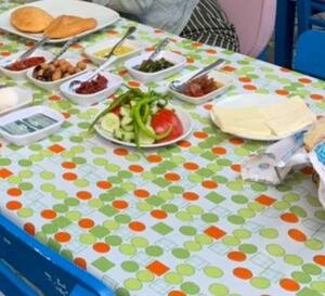 Lalezar Kahvalti Salonu Bozcaada Bozcaada